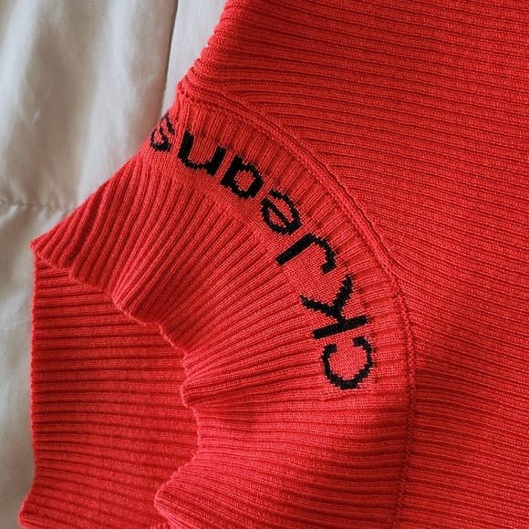 Calvin Klein Sweater - Picture 2 of 8